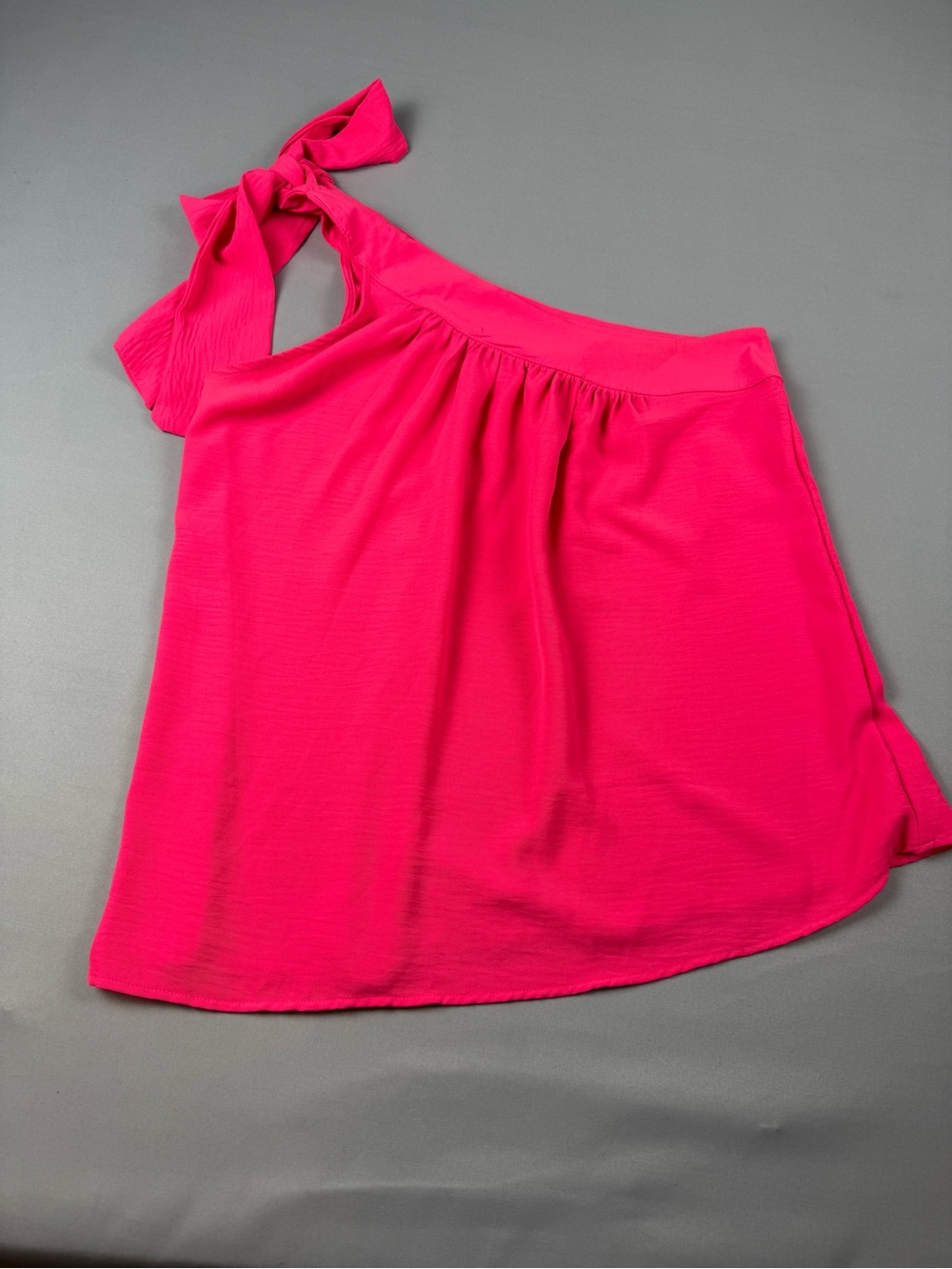 Barbiecore Hot Pink One Shoulder Halter Top Medium Resort Vacation Party